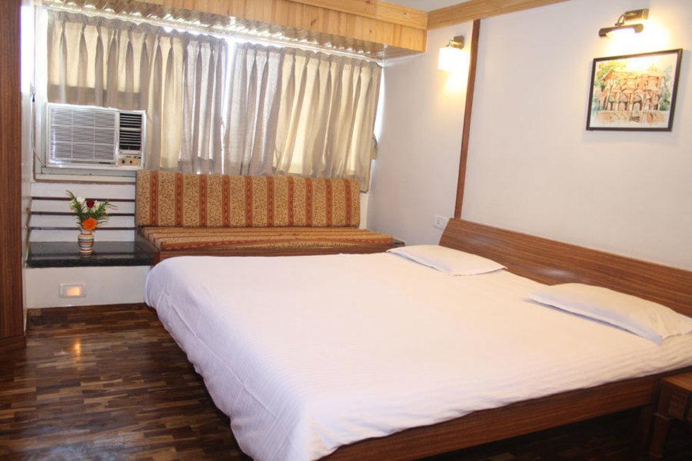 Hotel Treebo Trend Sahara à Pune Extérieur photo