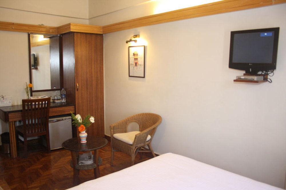 Hotel Treebo Trend Sahara à Pune Extérieur photo